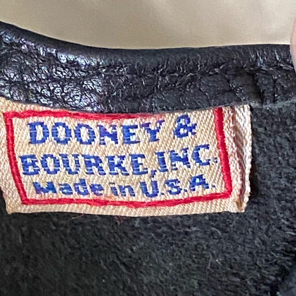 LKNW Vintage Dooney & Bourke Pebbled Leather Satchel Buckle AWL - Picture 14 of 15